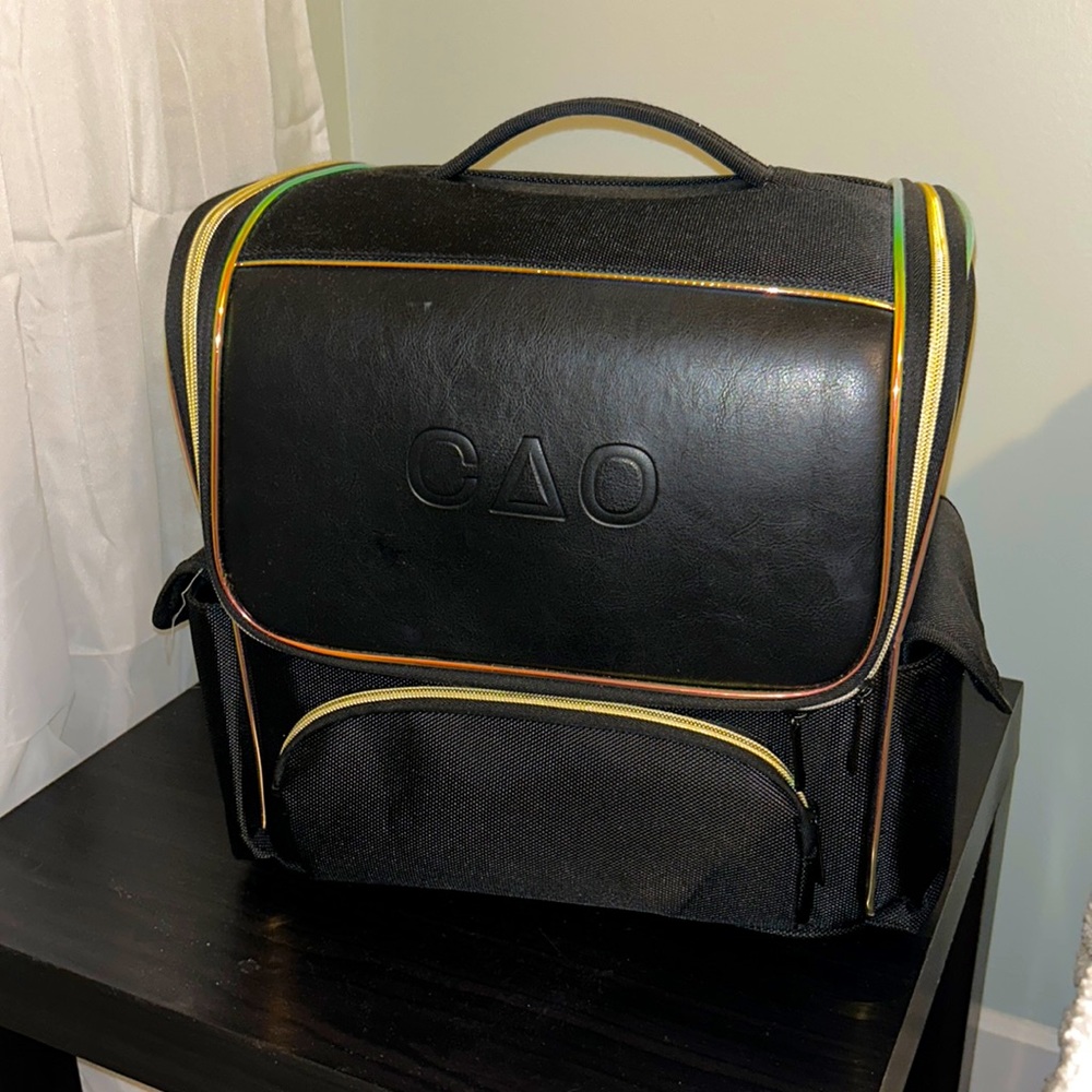 CAO makeup bag/organizer 💄